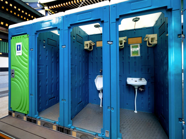 Best Portable toilet rental cost  in Cedar Falls, IA